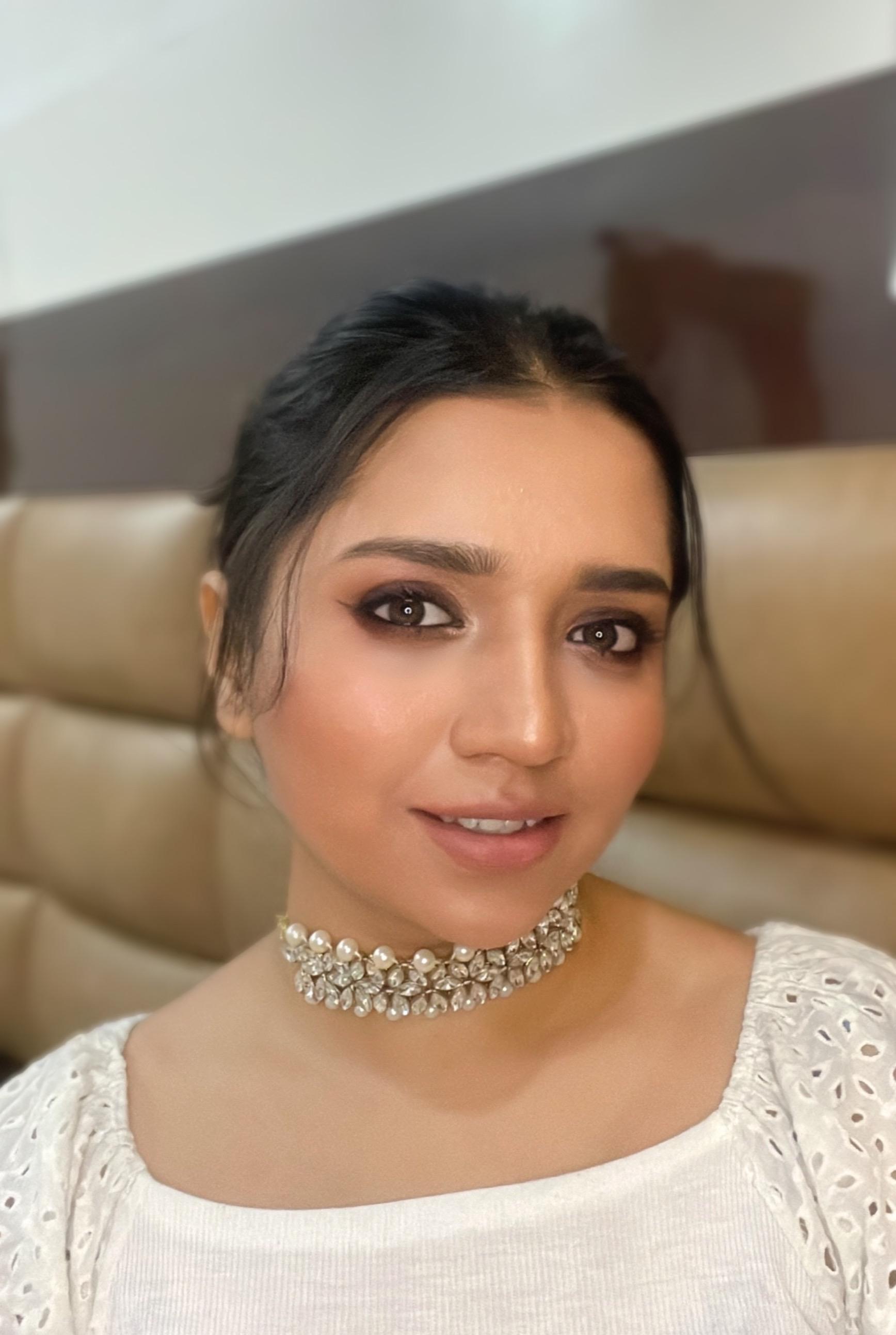 Anjli Gupta - Professional Makeup Artist